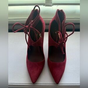 Lord & Taylor Red Heels size 6.5